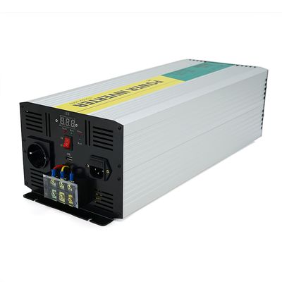 Инвертор напряжения RITAR RSCU-4000, 12V/220V, 4000W с правильной синусоидой, встроенное зарядное устроиство, 1xShuko, 1xUSB, клеммные колодки, BOX,Q2 RSCU-4000 фото
