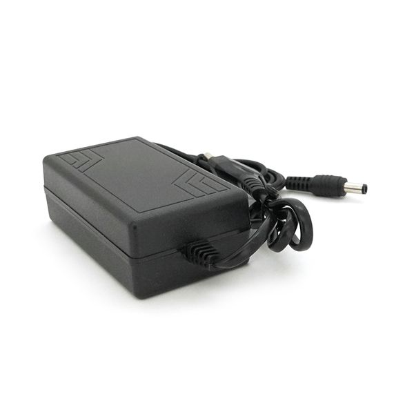 Імпульсний адаптер живлення XS-1520 15В 2А (30Вт) штекер 5.5/2.1, довжина 0,9м XS-1520 фото
