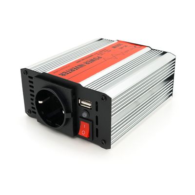 Инвертор напряжения RITAR RSX-300, 12V/220V, 300W с аппроксимированной синусоидой, 1xShuko, 1xUSB, клеммные провода, BOX, Q20 RSX-300 фото