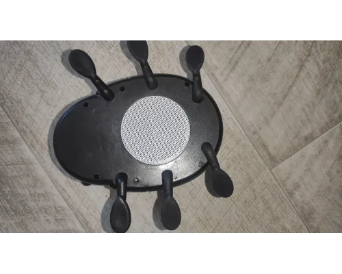 Колонка музыкальная портативная божья коровка с радио и аккумулятором б/у