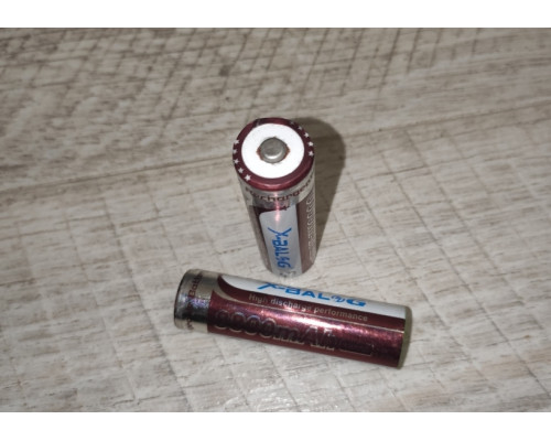 Акумулятор Li-Ion X-BALOG 3.7 V 18650 8800mAH, 3.7 В. 