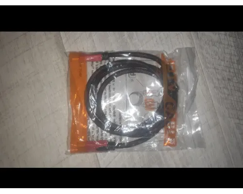 Кабель HDMI-HDMI HDTV Cable (пара-папа) 1.5 м в тканевой оплетке, новиэый