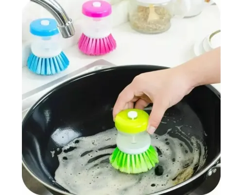 Щетка для мытья посуды с диспенсером под моющее средство soap brush.