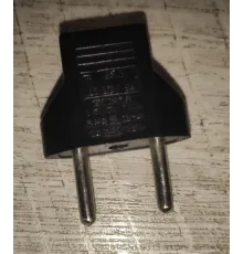 Переходник с китайской вилки сеть на наш стандарт вилки 220 