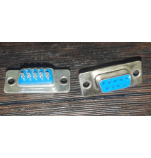 Разъем для RS232 под отвертку