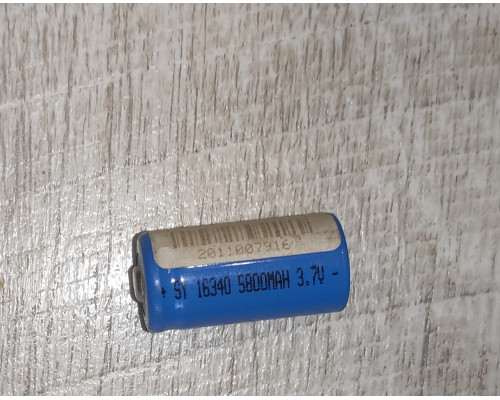 Уценка Батарейка 16340 5800 mAh 3.7 V Уценка Батарейка 16340 5800 mAh 3.7 V