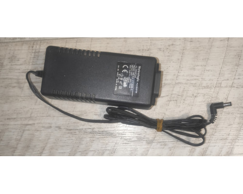 Блок питания 5.2V 600 mAh трансформаторный разъем 5.5*2.5 б/у Блок питания 5.2V 600 mAh трансформаторный разъем 5.5*2.5 б/у