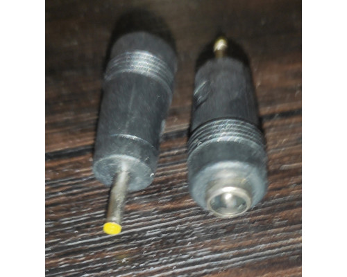 Переходник штекера питания с 5.5*2.5(мама) на 2.5*0.7 (папа)