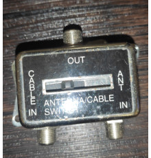 Переключатель входов на ТВ Antenna Cable Switch 1 to 2