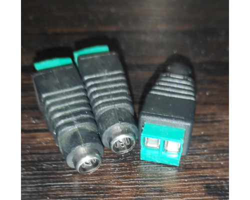 Разъем гнездо питания под отвертку 5.5*2.5 (мама)