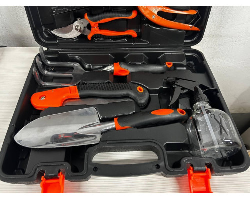 Набор садовых инструментов в кейсе 14 в 1 Gardening Set ART Универсальный садовый набор Набор садовых инструментов в кейсе 14 в 1 Gardening Set ART Универсальный садовый набор