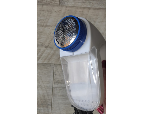 Машинка для удаления катышек Lint Remover YX-5880 от сети белая