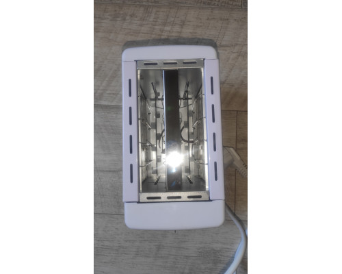 Тостер BH-002 750 W новый Заводской брак белый Тостер BH-002 750 W новый Заводской брак белый