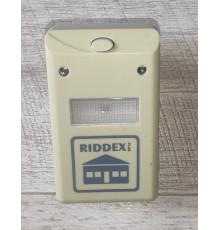 Распродажа Ультразвуковой отпугиватель грызунов и насекомых Riddex Pest Repelling Aid новый с дефектом