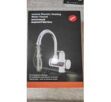 Водонагревательные кран Electric Heating Water Faucet&Shower LZ-008 с цифровым экраном новый белый Водонагревательные кран Electric Heating Water Faucet&Shower LZ-008 с цифровым экраном новый белый