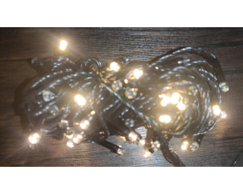 Гирлянда новогодняя Christmas Light 100 LED 4 м цвет желто-белый Гирлянда новогодняя Christmas Light 100 LED 4 м цвет желто-белый