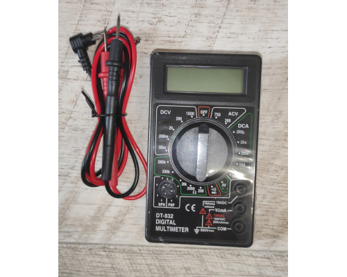 Цифровой мультиметр тестер DT-832 с щупами и звуковой прозвонкой