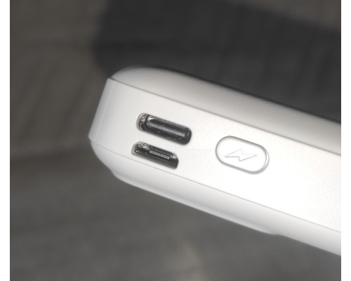 Powerbank повербанк Linq TT-13806 15000 mAh с 4 кабелями зарядки новый белый