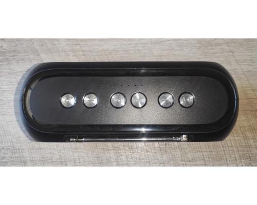 Распродажа Портативная колонка Portable Wireless Speaker с аккумулятором BT FM новая Распродажа Портативная колонка Portable Wireless Speaker с аккумулятором BT FM новая