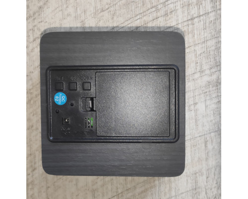 Часы настольные электронные VST-872Y в виде деревянного бруска с температурой и влажностью черные синий свет