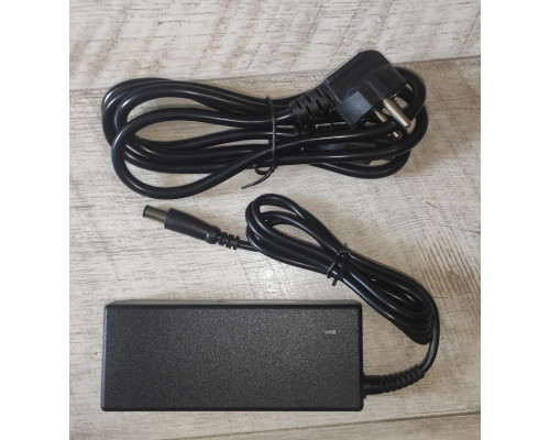 Блок питания сетевое зарядное для ноутбука Dell 7.4*5.0 big pin 19.5 V 4.62 A Блок питания сетевое зарядное для ноутбука Dell 7.4*5.0 big pin 19.5 V 4.62 A