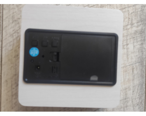 Часы настольные электронные VST-872 в виде деревянного бруска с температурой белые синий свет