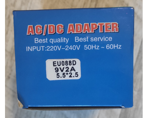 Блок питания AC/DC Adaptor EU008D 9V 2A 5.5*2.5 разъем