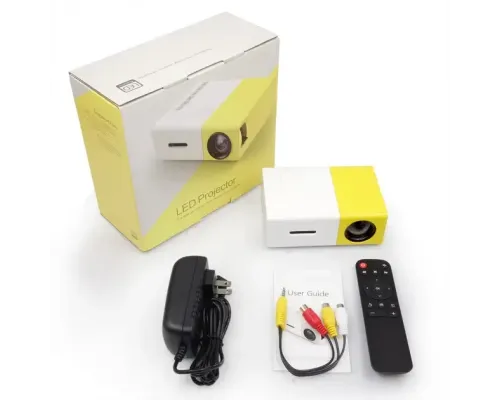 Мультимедийный портативный проектор UKC YG-300 с динамиком White/Yellow Мультимедийный портативный проектор UKC YG-300 с динамиком White/Yellow