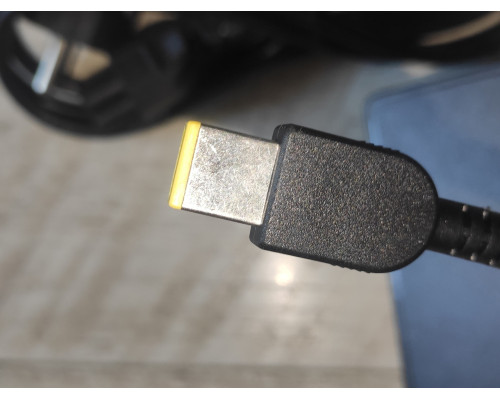 Блок питания сетевое зарядное для ноутбука Lenovo USB PIN 20 V 3.25 A Блок питания сетевое зарядное для ноутбука Lenovo USB PIN 20 V 3.25 A