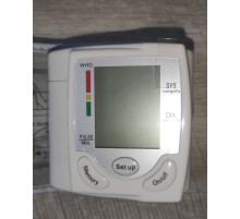 Тонометр цифровой Blood Pressure Monitor CX-101S на запястье на батарейках с футляром