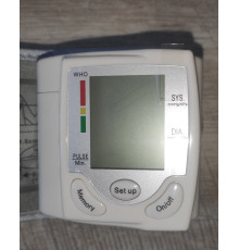 Тонометр цифровой Blood Pressure Monitor CX-101S на запястье на батарейках с футляром
