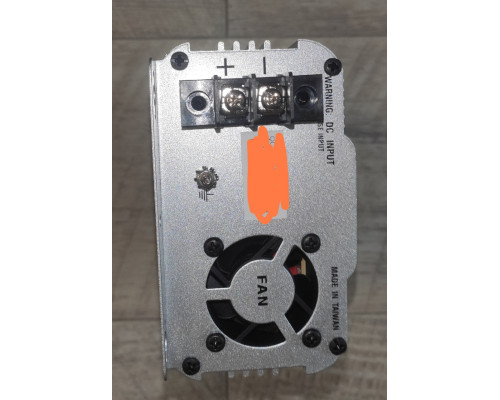 Инвертор напряжения 12V Mervesan 600W MSI-600-12 метал Инвертор напряжения 12V Mervesan 600W MSI-600-12 метал
