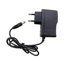 Блок Питания универсальный Сетевой Адаптер 5V 1A AC/DC Adapter 5V 1A Блок Питания универсальный Сетевой Адаптер 5V 1A AC/DC Adapter 5V 1A