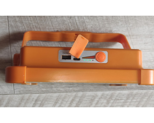 Сверхмощный светодиодный аккумуляторный фонарь лампа Solar Led Light D9 с солнечной панелью и USB зарядкой Сверхмощный светодиодный аккумуляторный фонарь лампа Solar Led Light D9 с солнечной панелью и USB зарядкой
