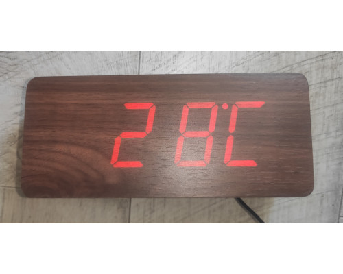 Распродажа Часы электронные VST-865 с температурой, от сети и на батарейках коричневое дерево красный свет