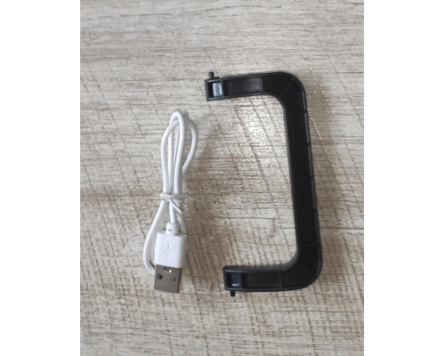 Кемпинговый светодиодный аккумуляторный фонарь F-910-B с USB зарядкой и солнечной панелью Кемпинговый светодиодный аккумуляторный фонарь F-910-B с USB зарядкой и солнечной панелью