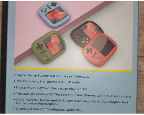 Ручная консоль Game Box K21 620 игр с аккумулятором без джойстика зелёная