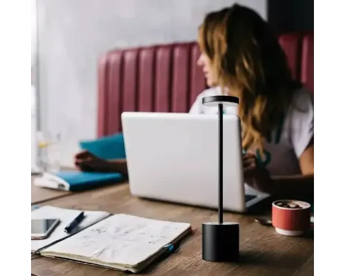 Світлодіодна настільна лампа із сенсорним керуванням на акумуляторі Tablelamp Black 3 режими підсвітки Світлодіодна настільна лампа із сенсорним керуванням на акумуляторі Tablelamp Black 3 режими підсвітки