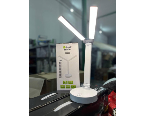 Настольная LED-лампа мощностью 10W и батареей 3000 mAh. 1960 Настольная LED-лампа мощностью 10W и батареей 3000 mAh. 1960