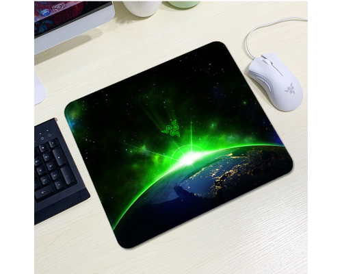 Килимок 200*240 тканинний RAZER 15, товщина 2 мм, колір Black/Green, Пакет