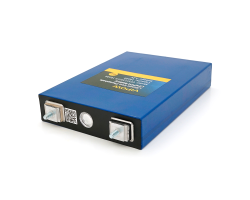 Осередок Vipow 3.2V 105AH для збирання LiFePo4 акумуляторів, (118 x 50 x 160) мм, Q5 Осередок Vipow 3.2V 105AH для збирання LiFePo4 акумуляторів, (118 x 50 x 160) мм, Q5