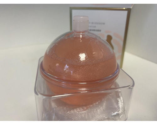 Кулька для вмивання з екстрактом вишні,яблока Cherry Blossom With Water Cleansing Ball 100g Кулька для вмивання з екстрактом вишні,яблока Cherry Blossom With Water Cleansing Ball 100g