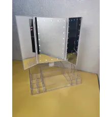 Потрійне дзеркало з LED-підсвіткою і підставкою для косметики, органайзер для косметики