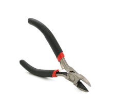Кусачки Voltronic, 4,5-дюймові, чорно-червоні ручки, 120мм
