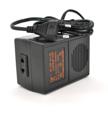 Перетворювач напруги Input 220 V / Output 110V, + універсальна розетка