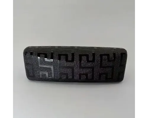 Футляр чехол для очков Attika твердый внутри c мягкой бархатистой синтетической тканью Футляр чехол для очков Attika твердый внутри c мягкой бархатистой синтетической тканью