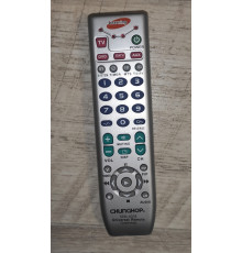 Универсальный настраиваемый пульт для TV SAT DVD SRM-403E