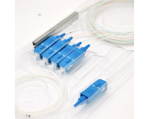Дільник Coupler PLC-1x4-split-0-SC/UPC mini 0.9mm
