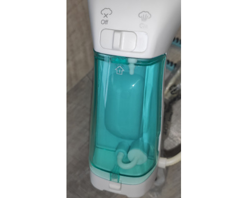 Отпариватель ручной электрический для одежды Rapid Steam 2000 900W контейнер 100 мл новый белый