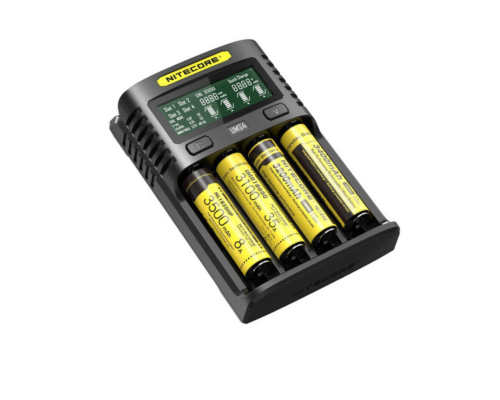Зарядний пристрій універсальний Nitecore Digicharger UM4, 4 канали, LCD дисплей, підтримує Li-ion, Ni-MH і Ni-Cd AA (R6), ААA (R03), С (R14)